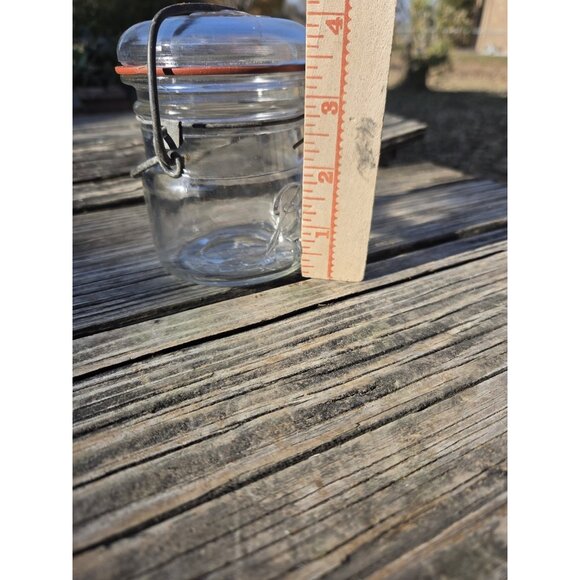 Vintage 1/2 Pint Ball Ideal Clear Glass Canning Jar with Lid and Wire Bail - Picture 10 of 10
